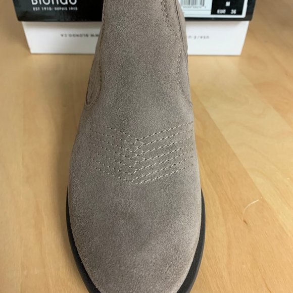 Blondo Taupe Ankle Booties - Picture 2 of 6